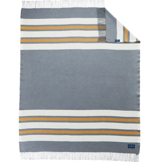 Brooks Brothers Heritage Blanket