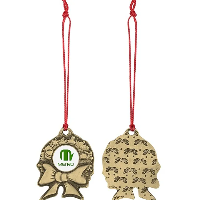 Classic Ornament - Wreath