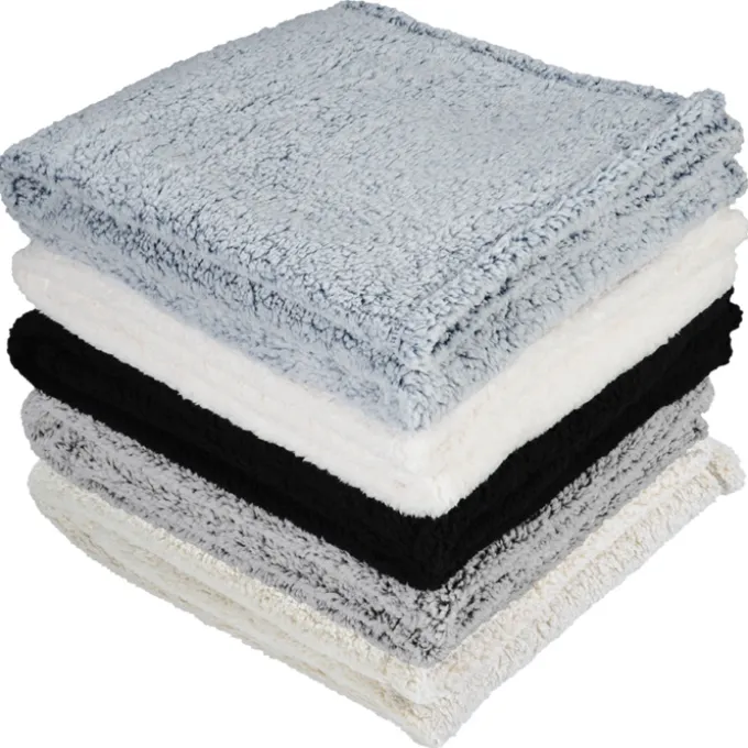 Cozy Sherpa Blanket