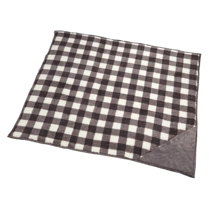 Field & Co. Double Sided Plaid Sherpa Blanket