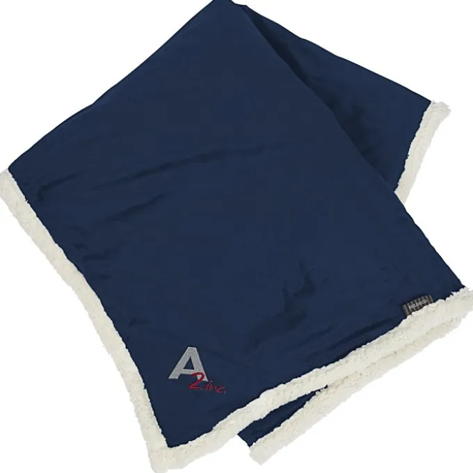 Field & Co. Sherpa Blanket