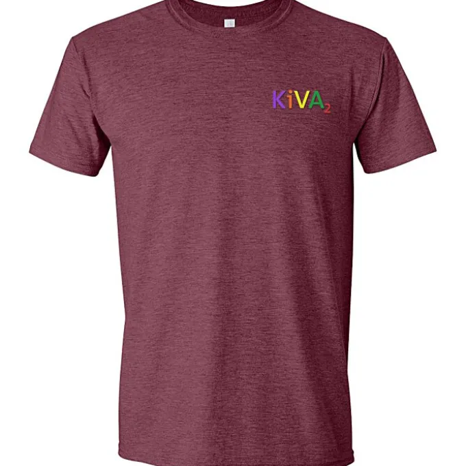 Gildan Softstyle T-Shirt - Men's - Embroidered
