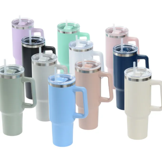 Izzy Mug with Straw - 40 oz