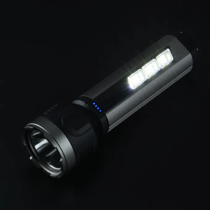 Maddox Rechargeable Flashlight