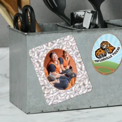Pop Out Picture Frame Magnet - Oval