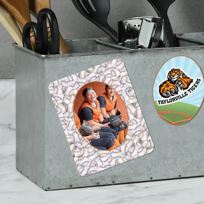 Pop Out Picture Frame Magnet - Oval