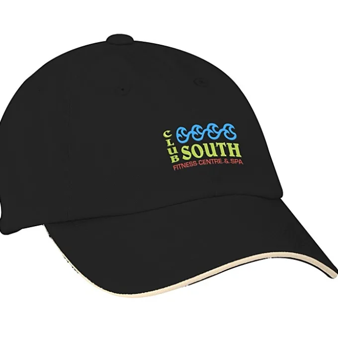 Sandwich Cap with Striped Closure