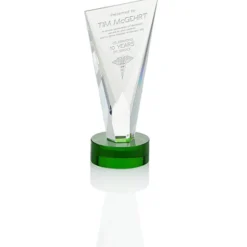 Valiant Crystal Award - 7 inches - 24 hr