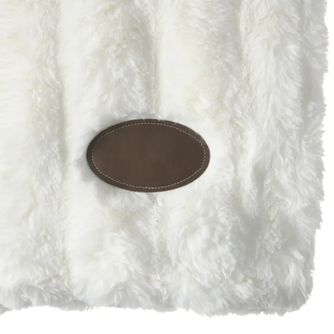 Vanilla Ridge Faux Fur Blanket
