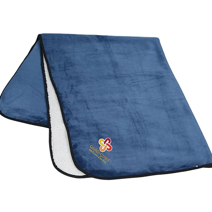 Wearable Fleece Sherpa Blanket
